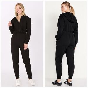 Old Navy Dynamic Fleece Hooded Jumpsuit ** Sz M